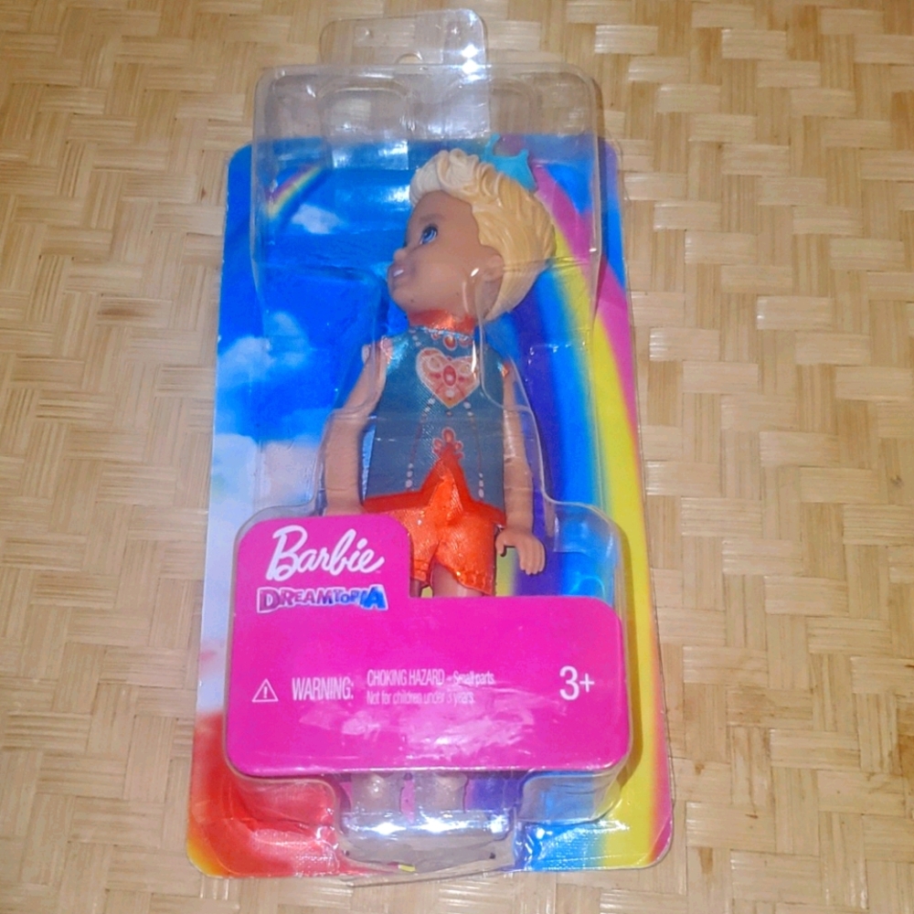 Barbie dreamboat.